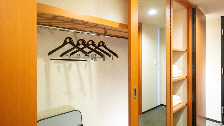 エグゼクティブツインルーム　44.6㎡〈クローゼット〉