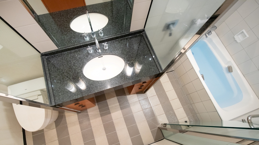 エグゼクティブツインルーム　44.6㎡〈バスルーム〉