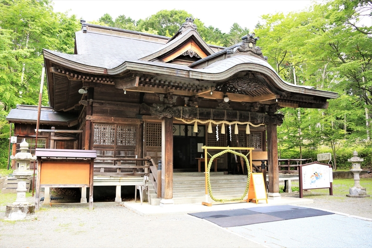 義經神社