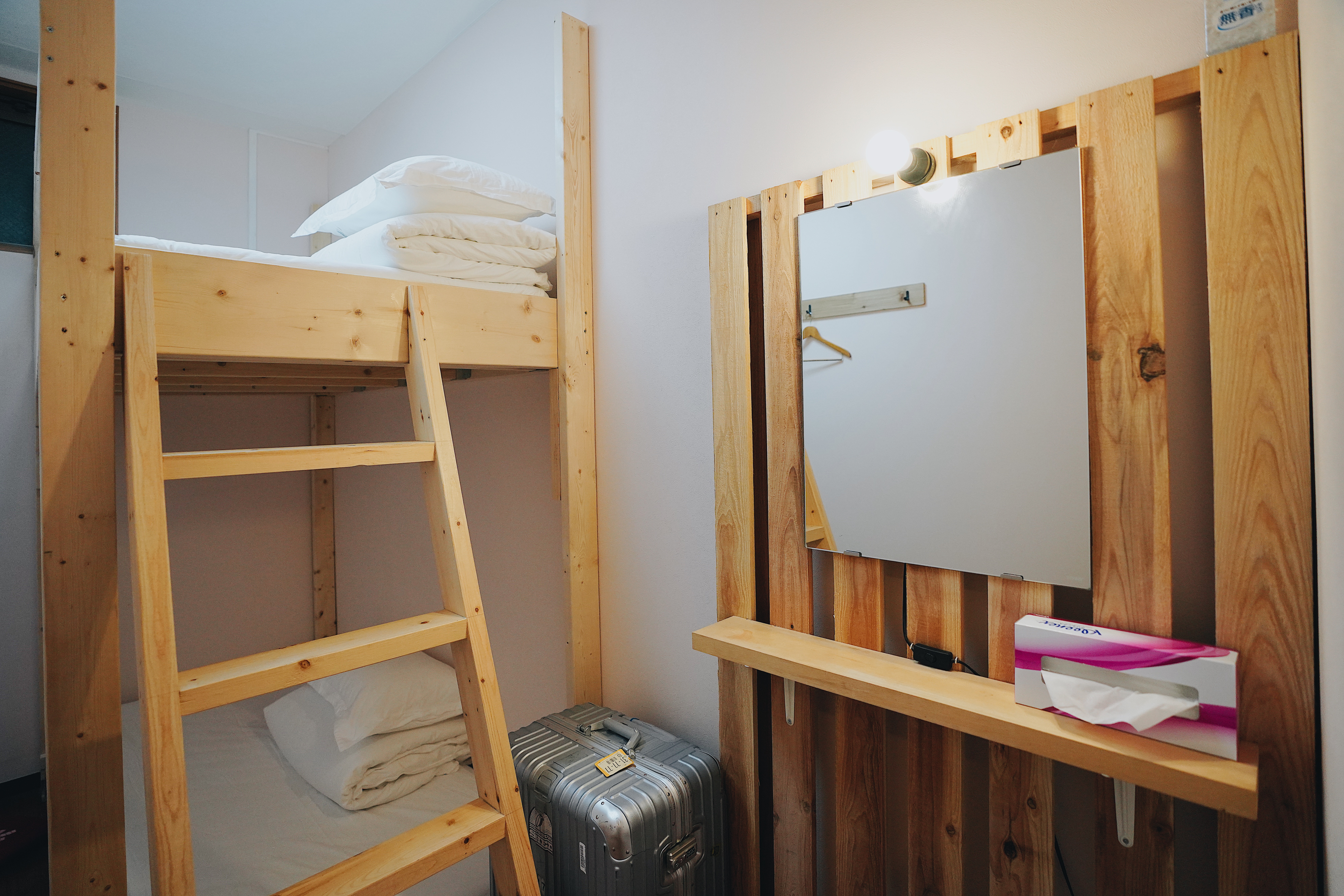 上下段ベッド（定員2名）