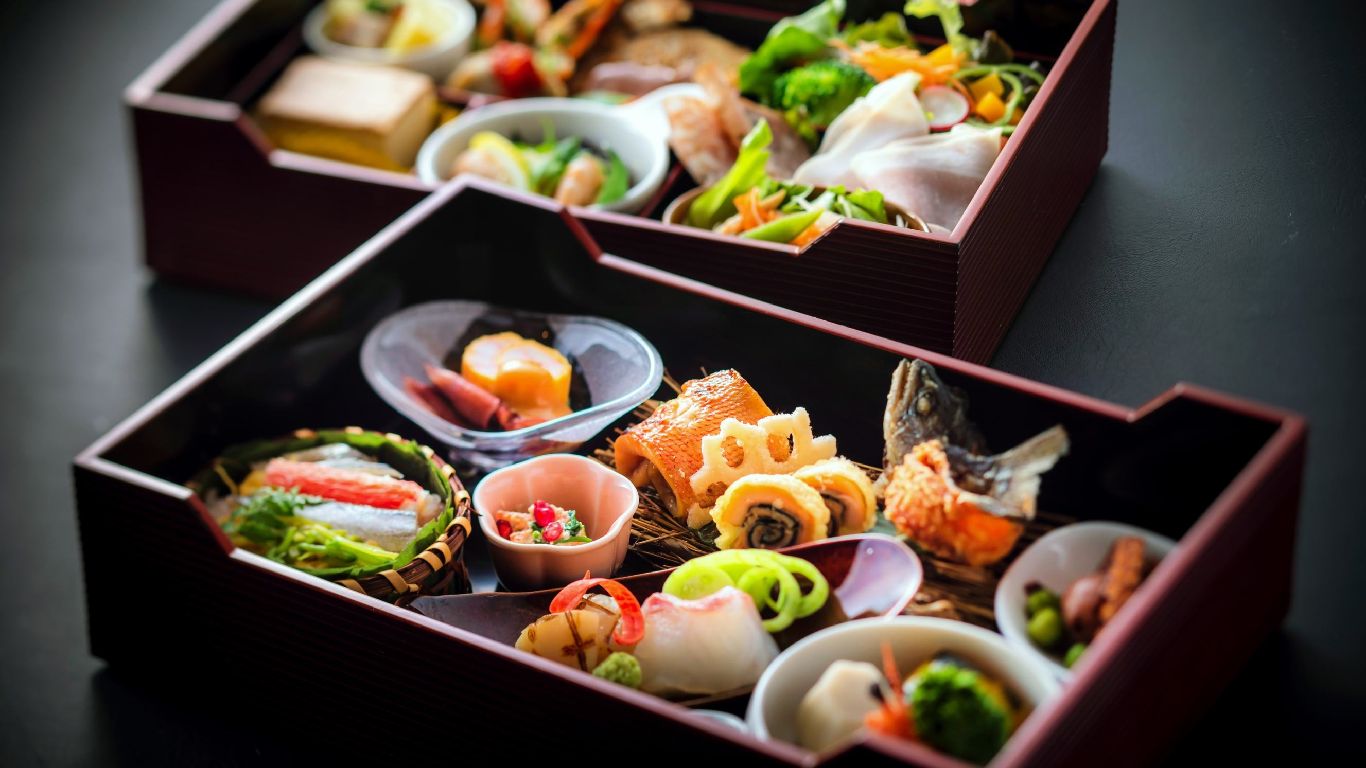 【いろどり御膳】和と洋の多彩なお料理を愉しむ（グループホテルデリバリー＆温泉入浴付/送迎有）