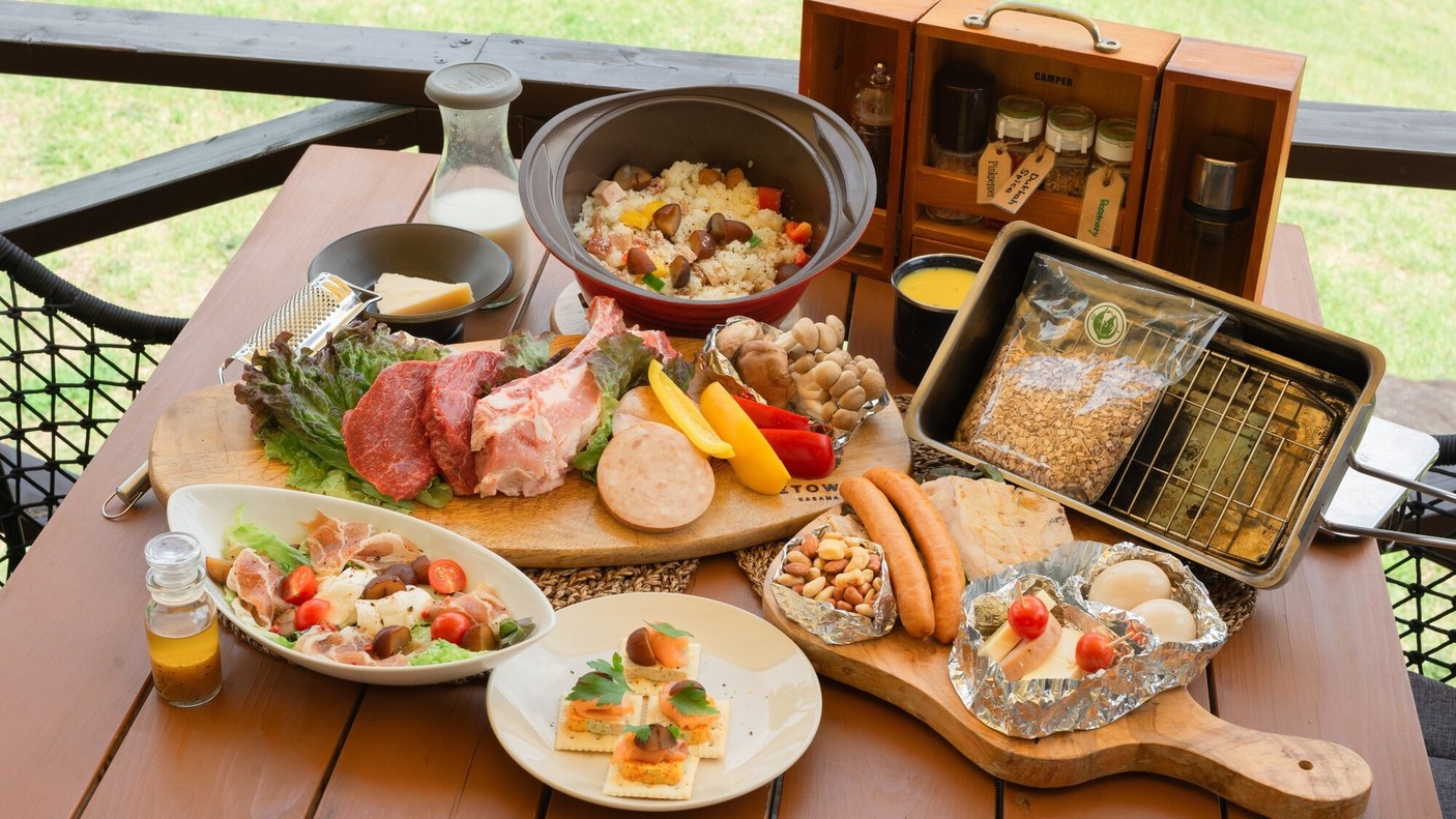 プレミアムプラン｜大自然の中で常陸牛と旬の味覚を堪能する贅沢グランピングステイ｜夕朝食付