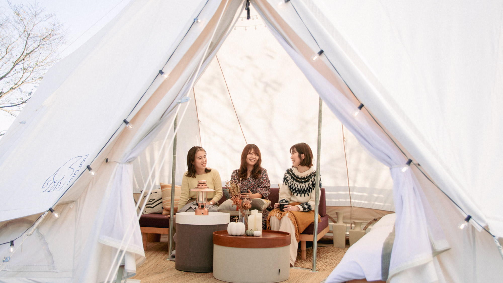【GRACE TENT】ゆったり過ごす、グランピング女子旅の特等席。