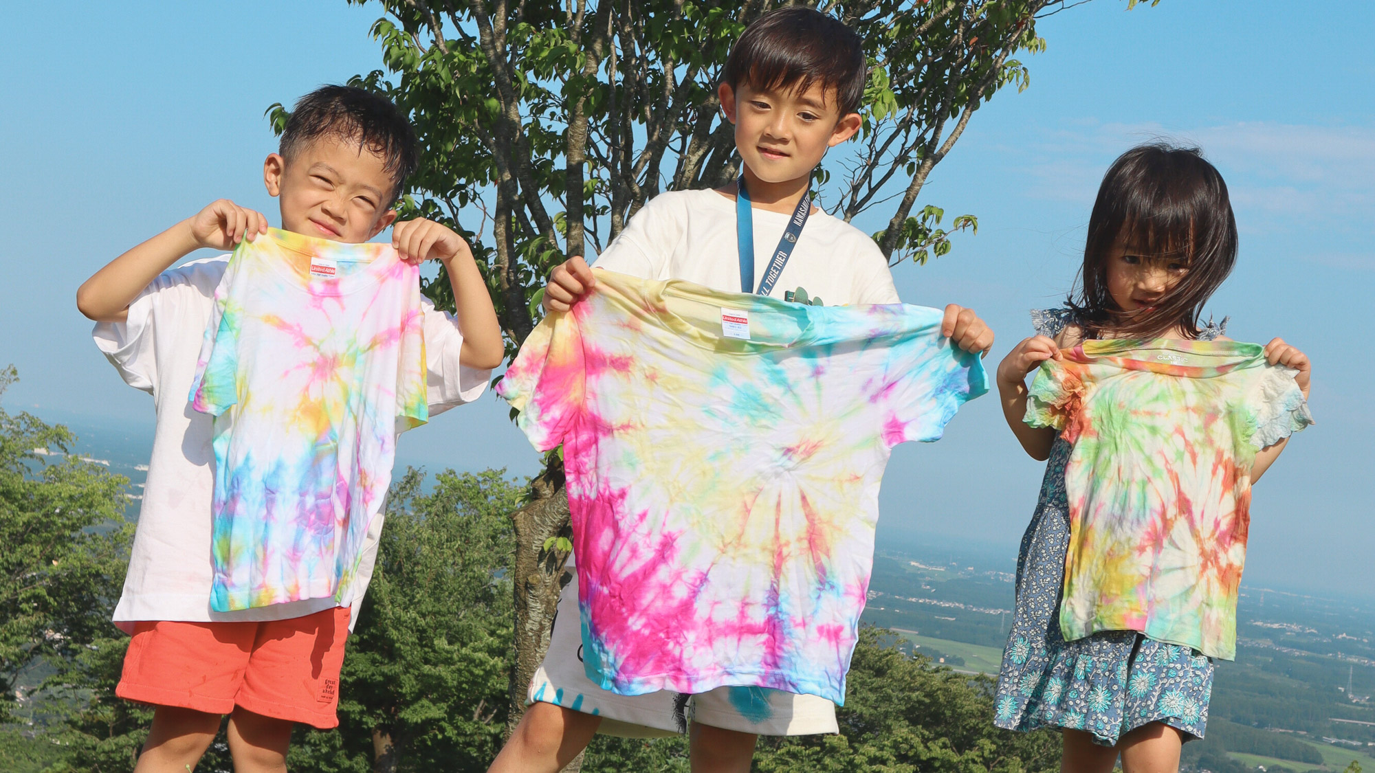 【タイダイ染め】世界にひとつ、自分だけのTシャツ。家族で楽しむ体験。／1500円
