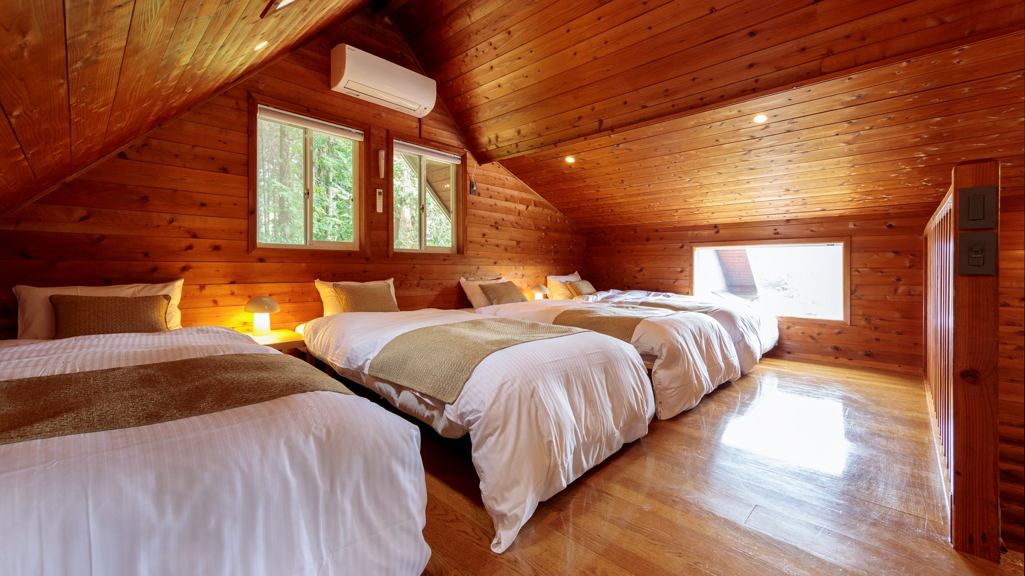 【FOREST CABIN】ゆったり2ベッドルームで仲間とおこもりステイはいかがですか？