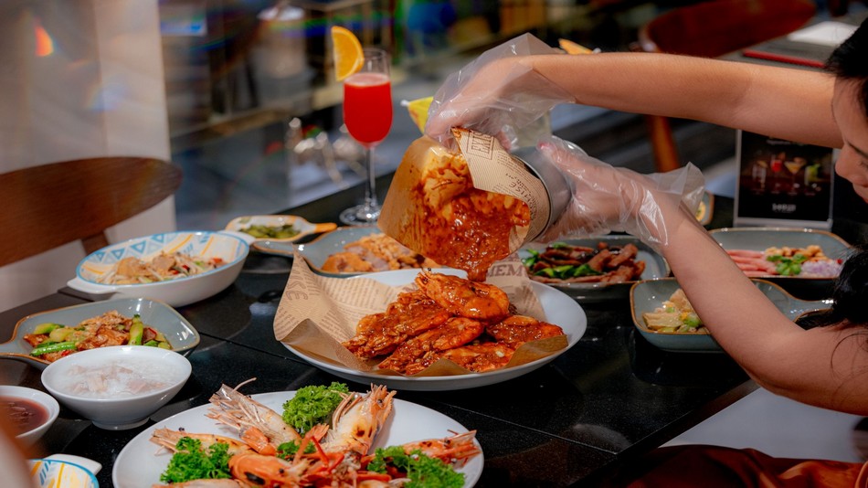 S-SENレストラン お粥ビュッフェ+炭火で焼いた大きな川エビ付き