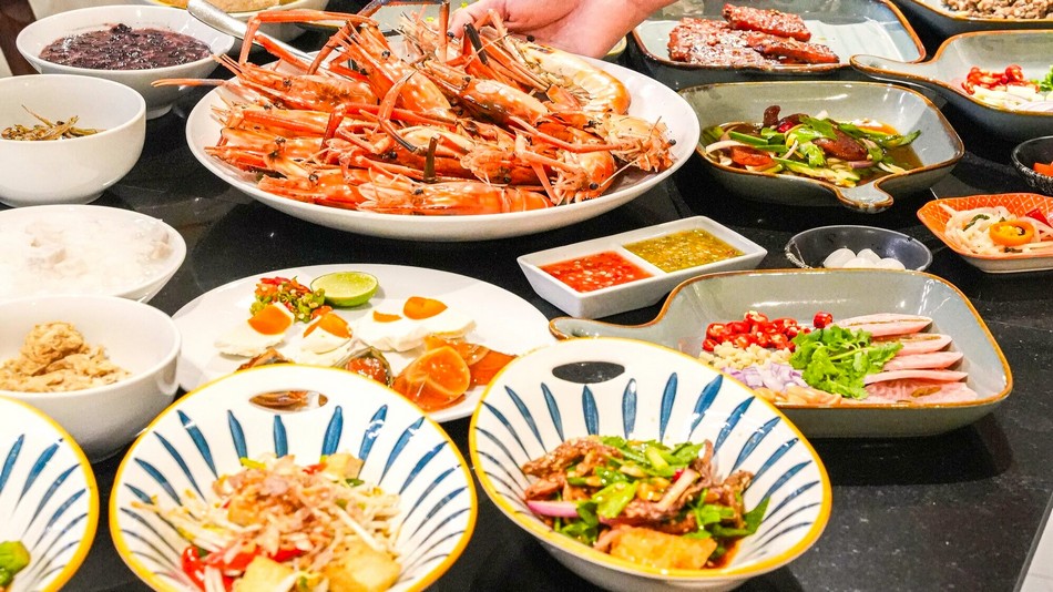 S-SENレストラン お粥ビュッフェ+炭火で焼いた大きな川エビ付き