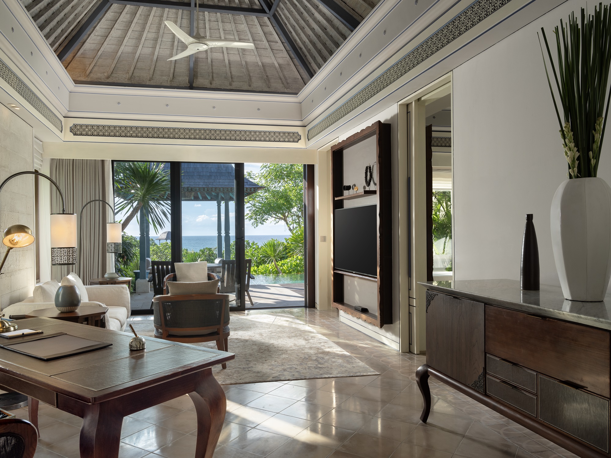 Ocean Villa - Living Room