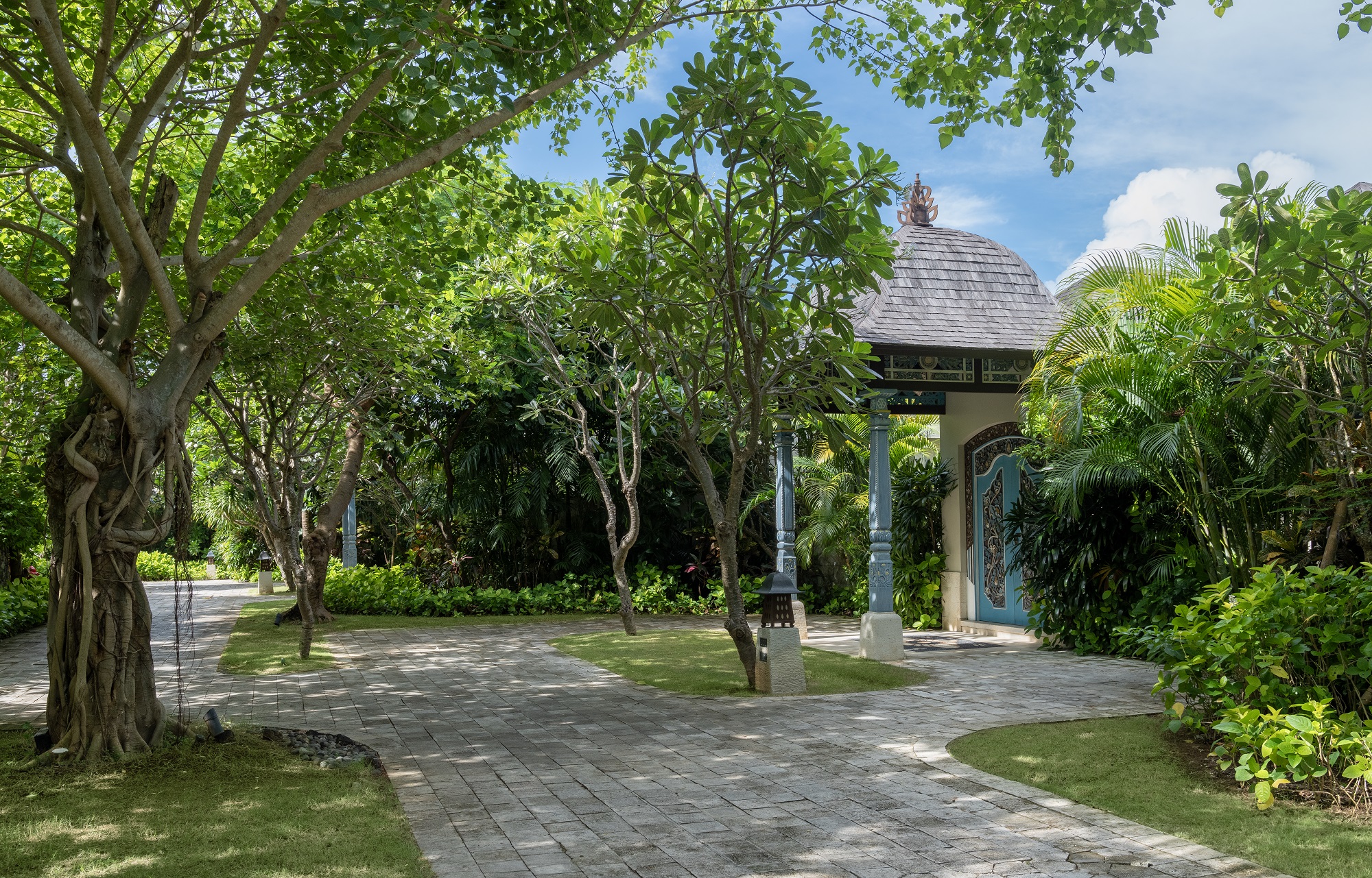 Sunset Villa with Private Pool - Entrance Door