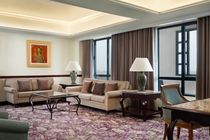 Ambassador Suite - Living Room