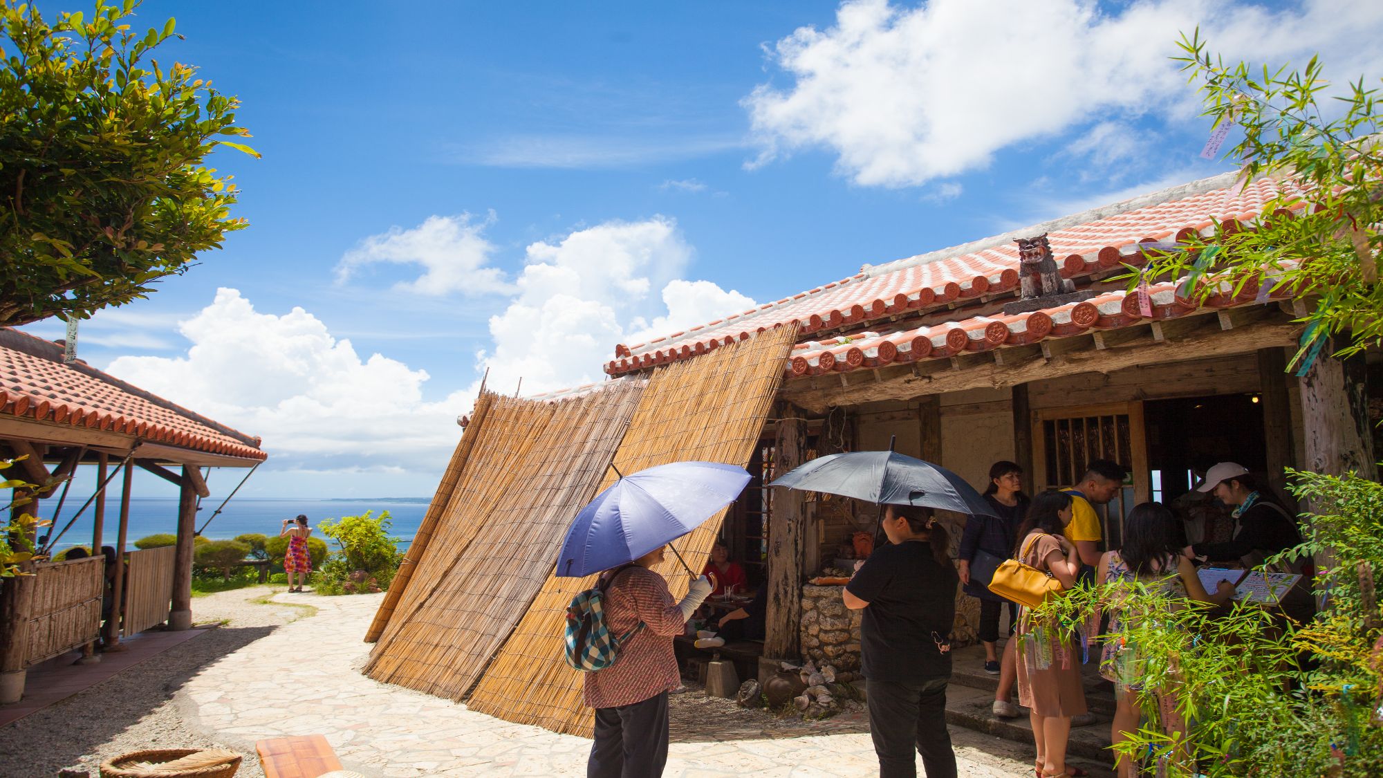 【ピザ喫茶　花人逢】当館から車で約13分