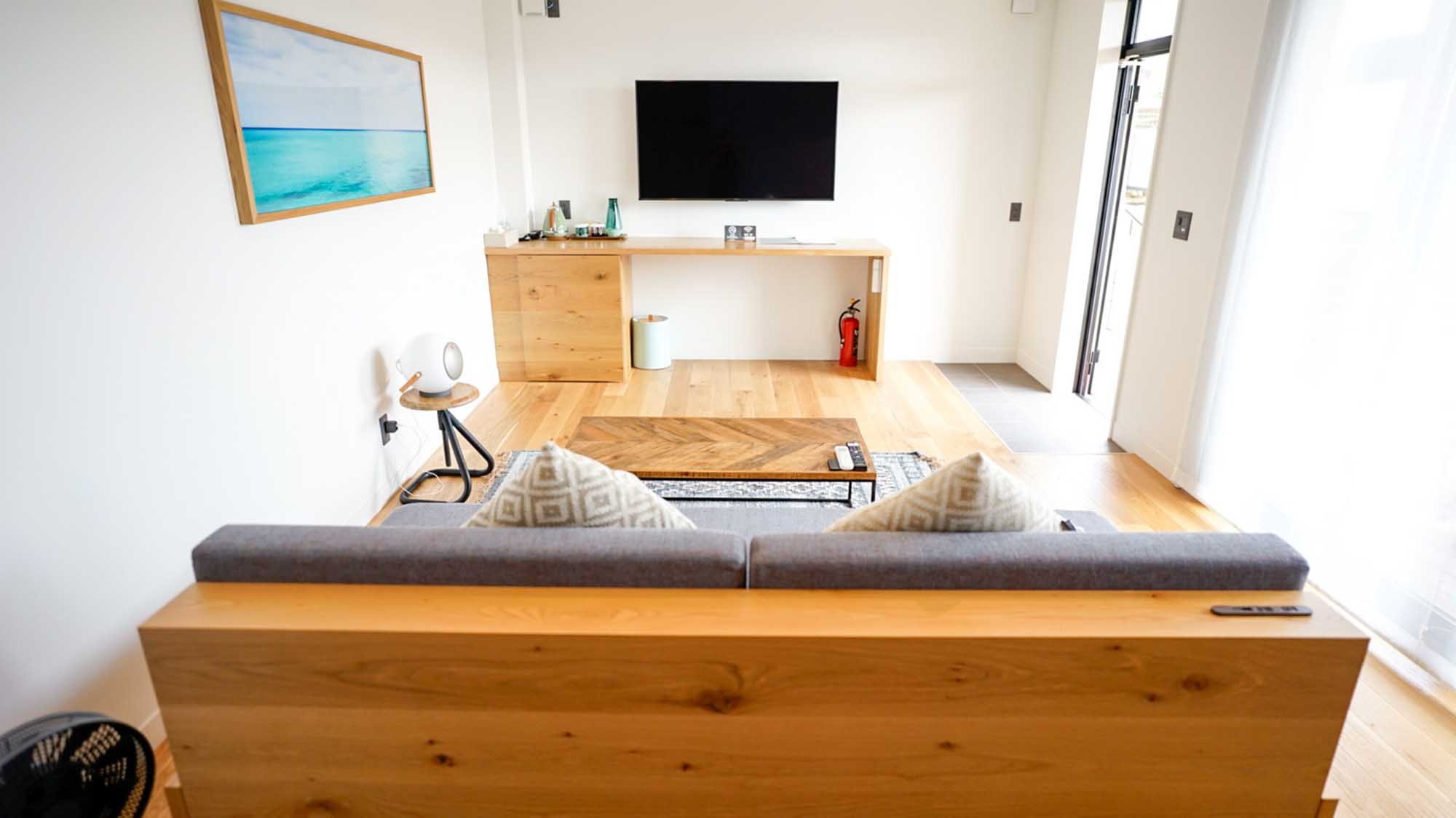 ・【Atype】明るく、開放的なリビングスペースです