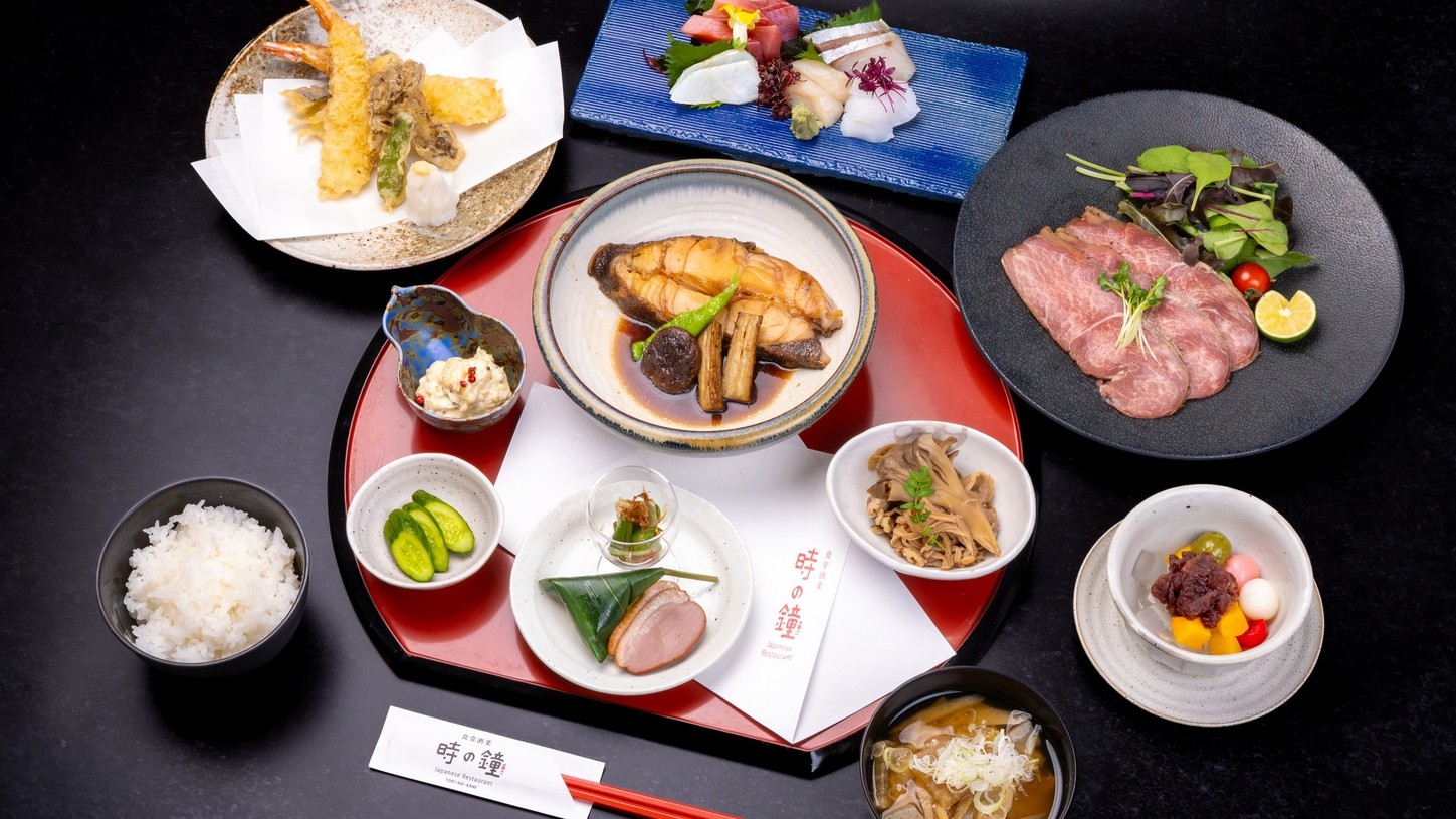 【年末年始2027】選べるメイン付き！夜の特別御膳付きプラン（2食付き）