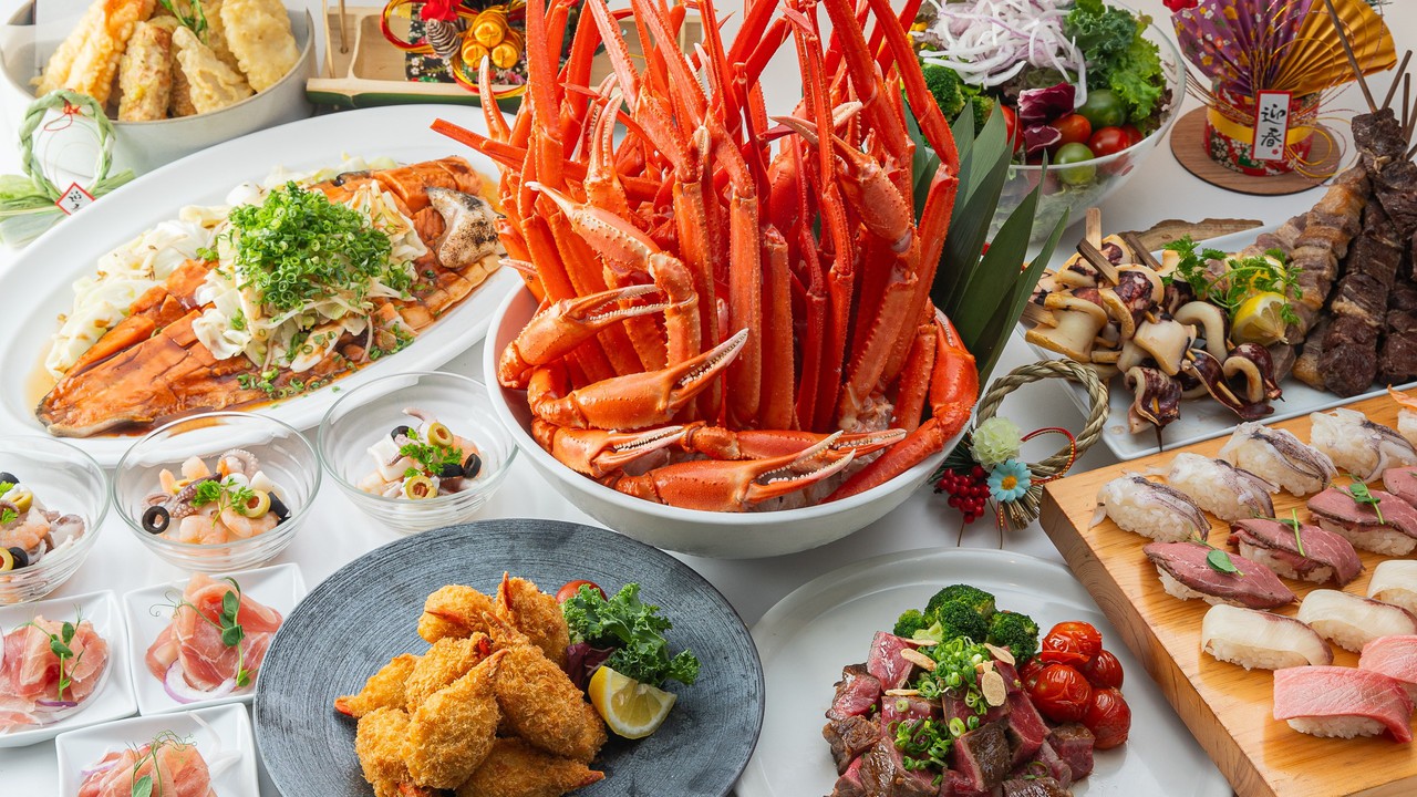 【ご夕食：19時〜】【1泊2食】かに、国産牛ステーキ、握り寿司など豪華グルメ年末年始ディナーブッフェ