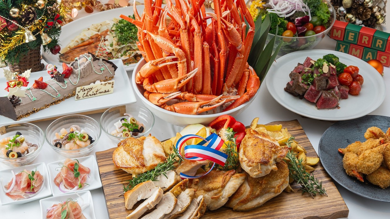 【ご夕食：17時〜】【1泊2食】かに、国産牛ステーキ、冬のグルメも食べ放題Xmasディナービュッフェ
