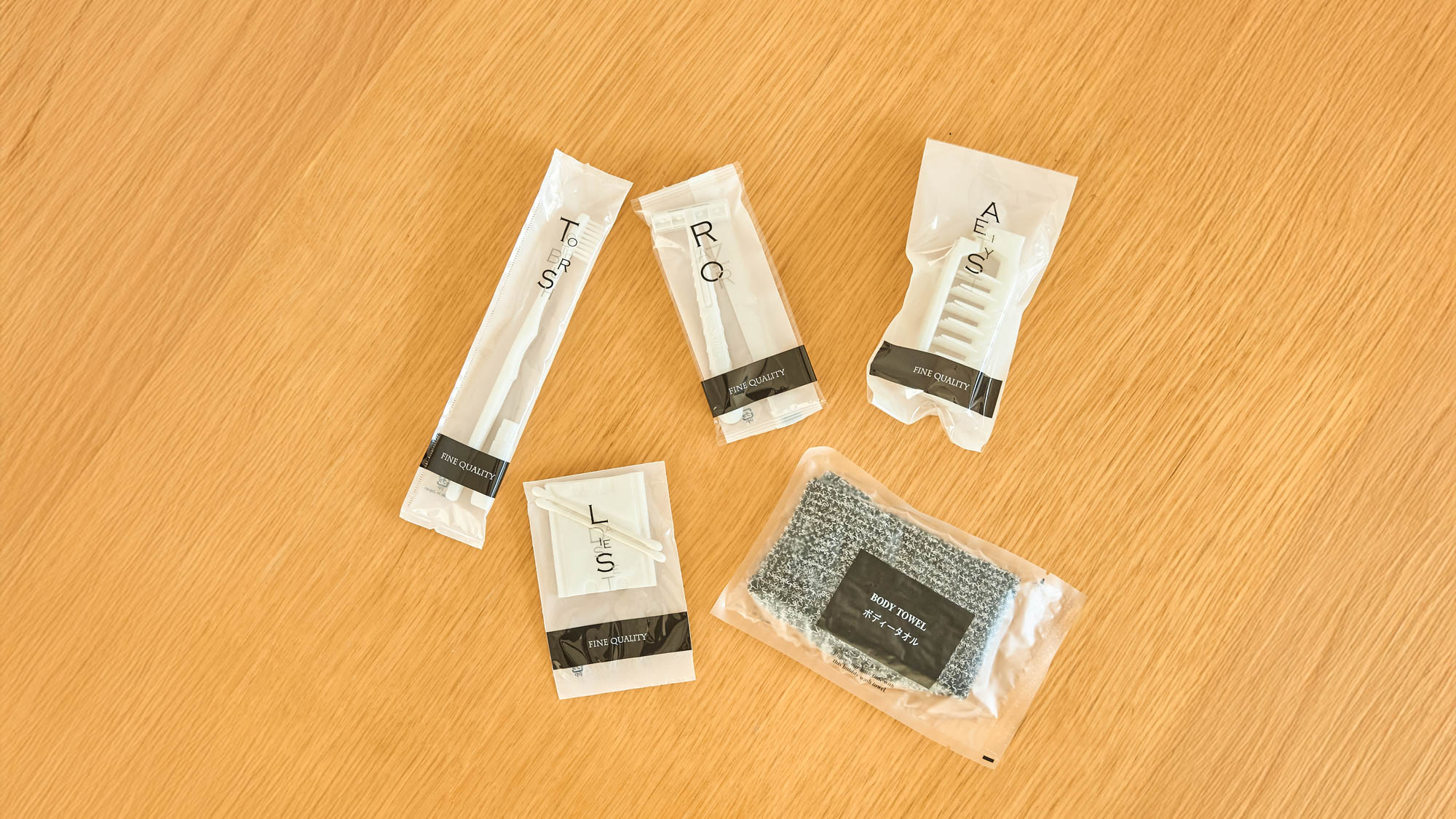 【アメニティ】歯ブラシ・ボディタオル等