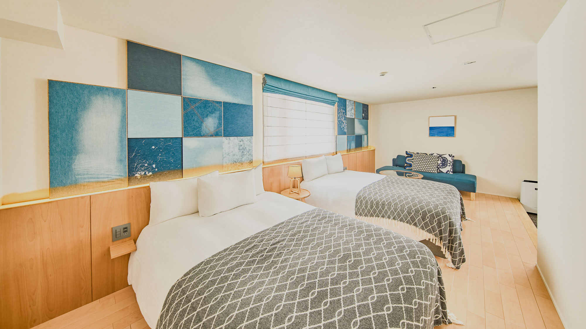 デニムツインバルコニールーム｜ベッド