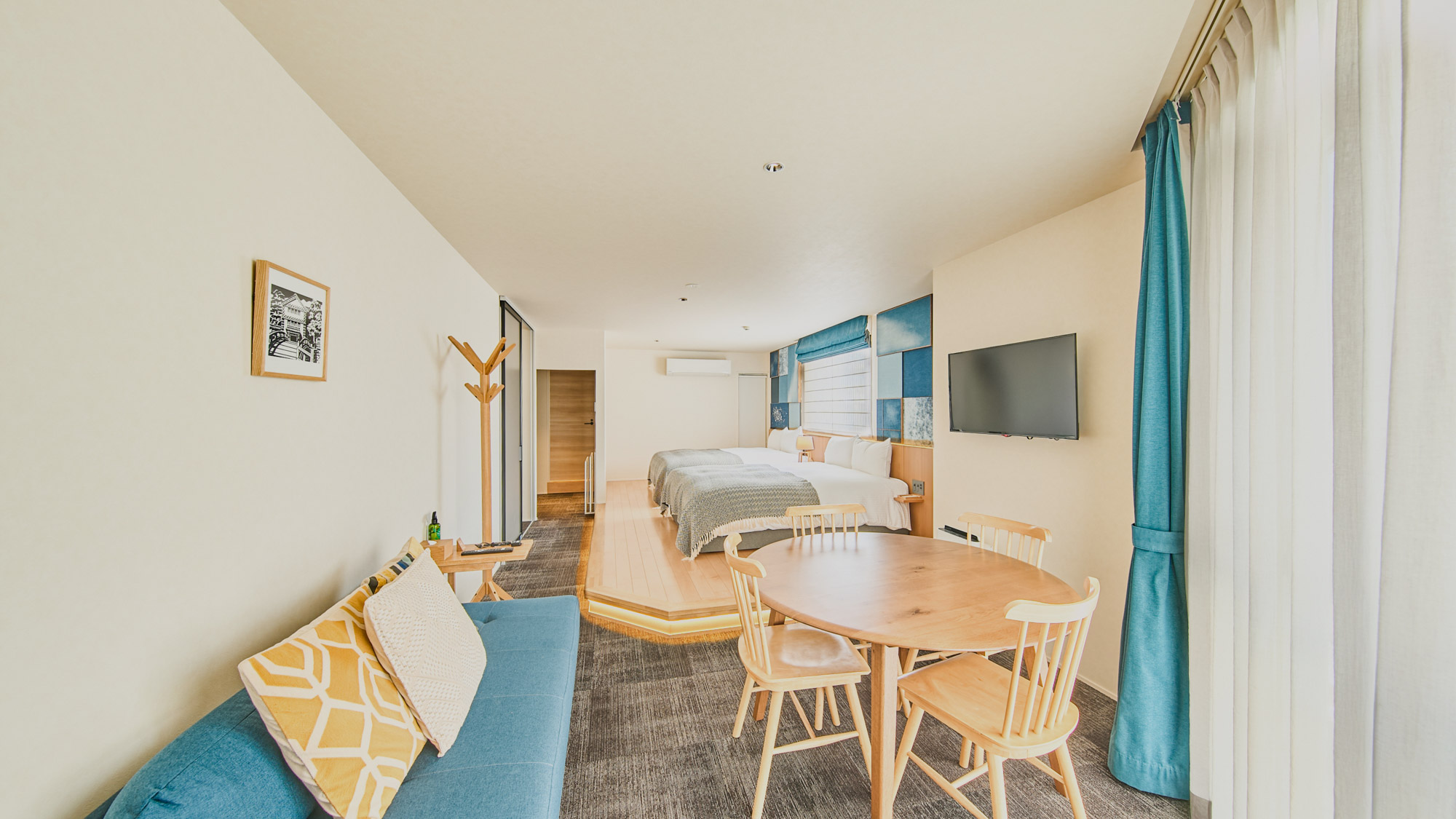 デニムツインスイートルームB｜リビング