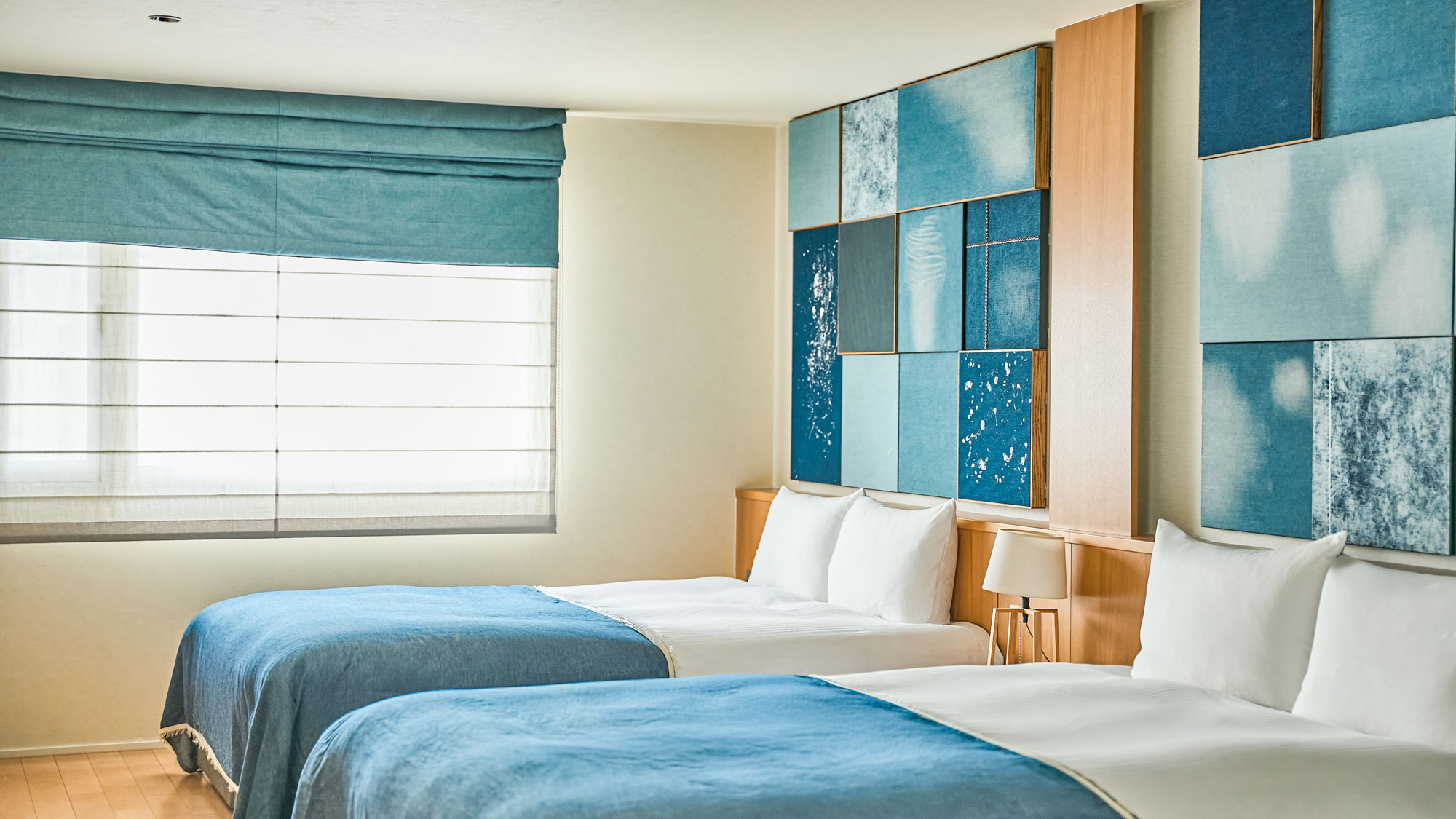 デニムツインスイートルームA｜ベッド