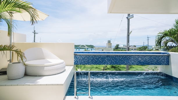 3連泊以上のお得なプラン！オーシャンビューインフィニティプール付ヴィラの素泊りプラン