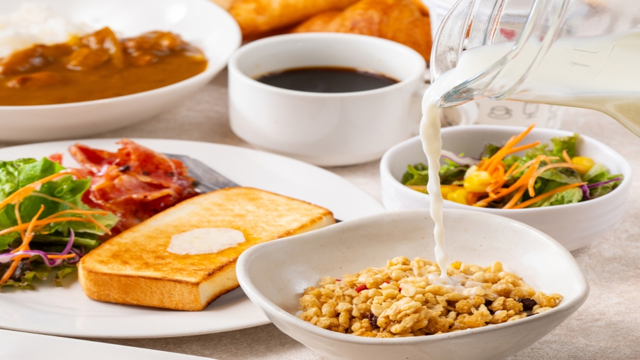 【朝食ビュッフェ付き】　鉄板焼付き40種以上の和洋ビュッフェ　本館2階大浴殿無料