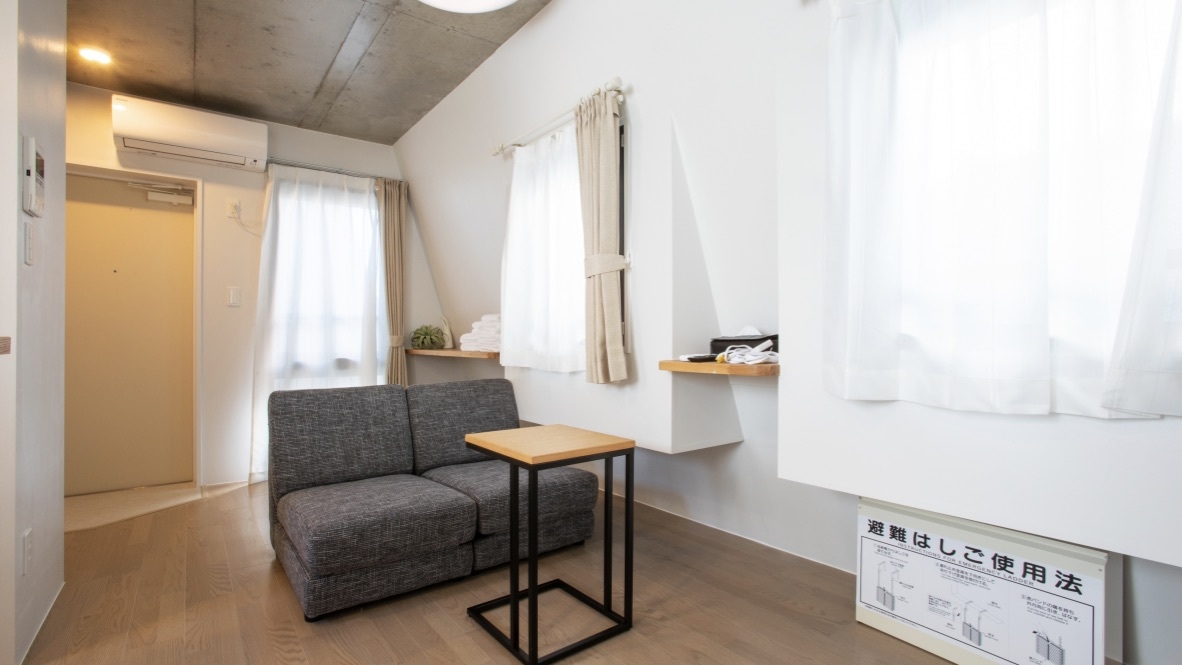 14連泊プラン【セミダブルベッド1台の独立した寝室とキッチン付リビング　エキストラベッドで5名まで】