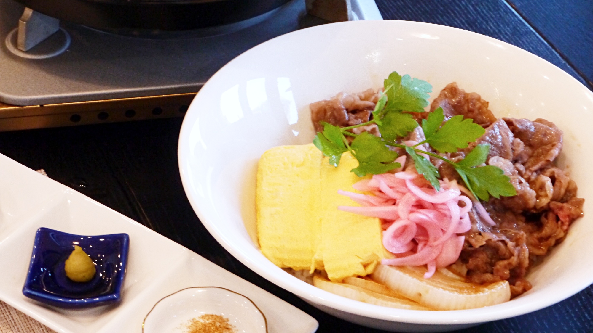 *【食事）夕食（牛ロース重）