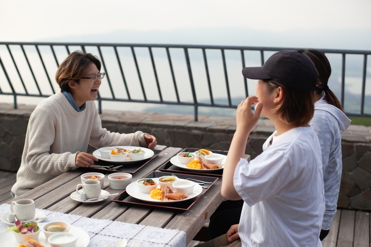 みんなで朝食