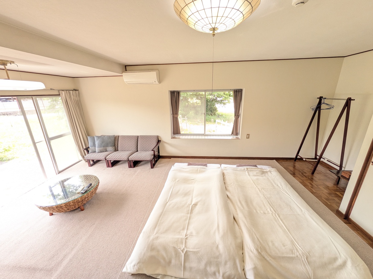 【中山道６０番目の宿場町　柏原宿】ツインルームガーデンビュー