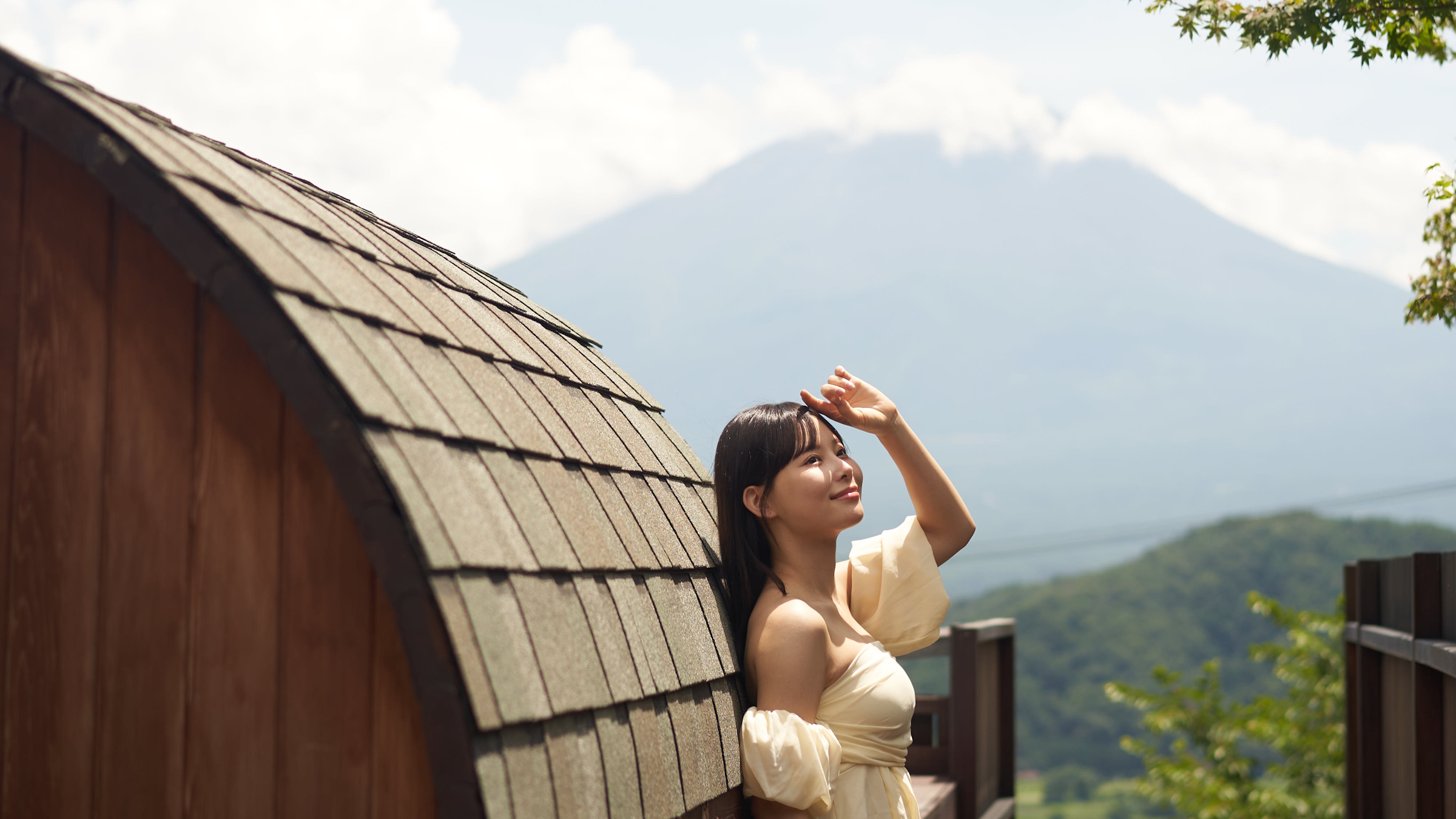 富士山の前でサウナ！