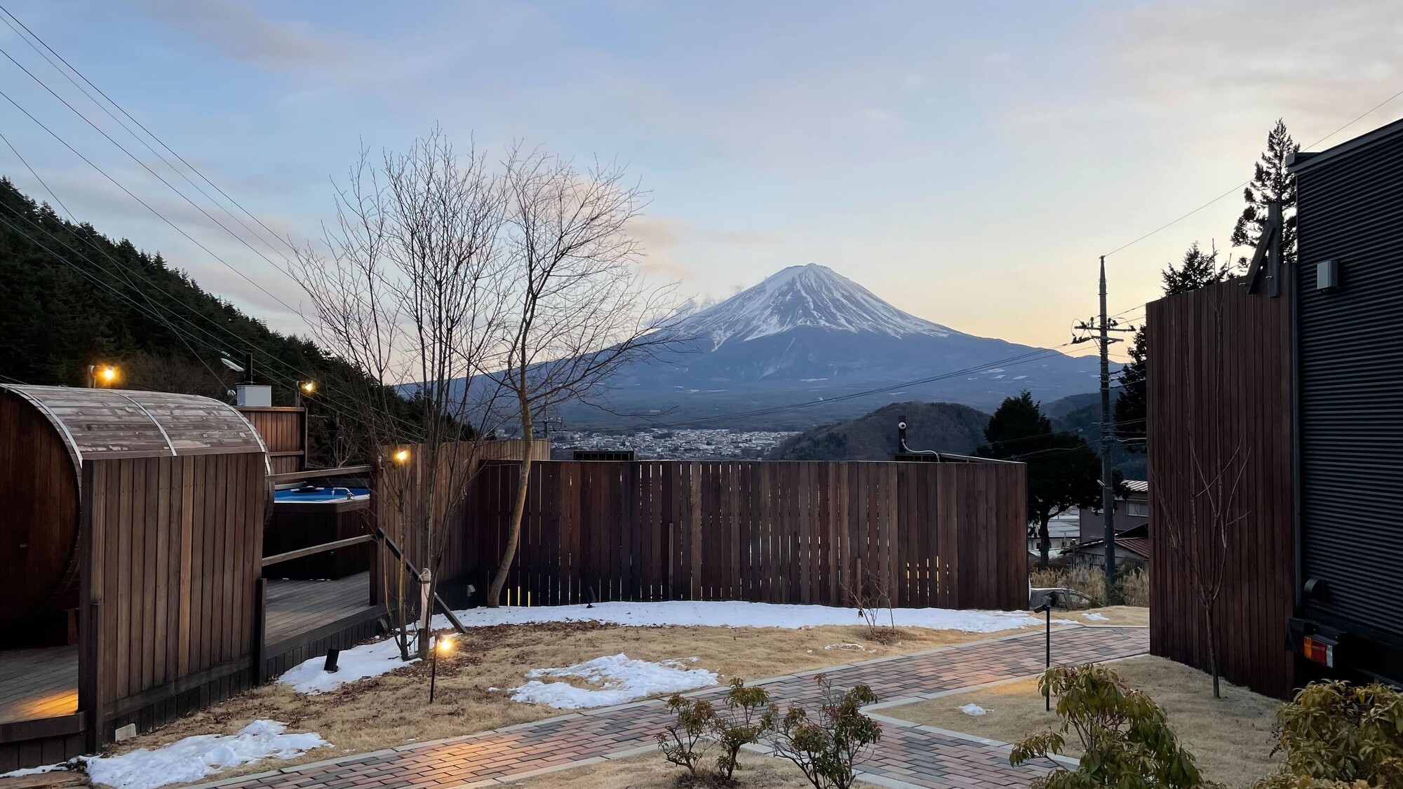 エリア内から見る富士山