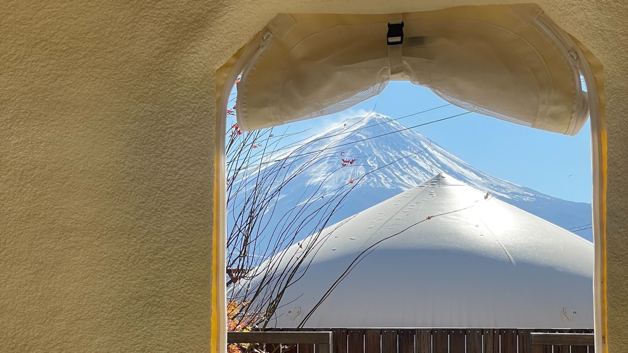 Dot Podから見える富士山