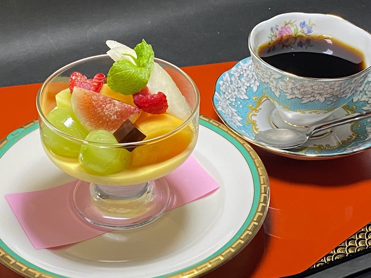 【1泊夕食付きプラン】早朝出発の方・ 朝はのんびりお外でブランチ◆朝食なしチェックアウト10時◆