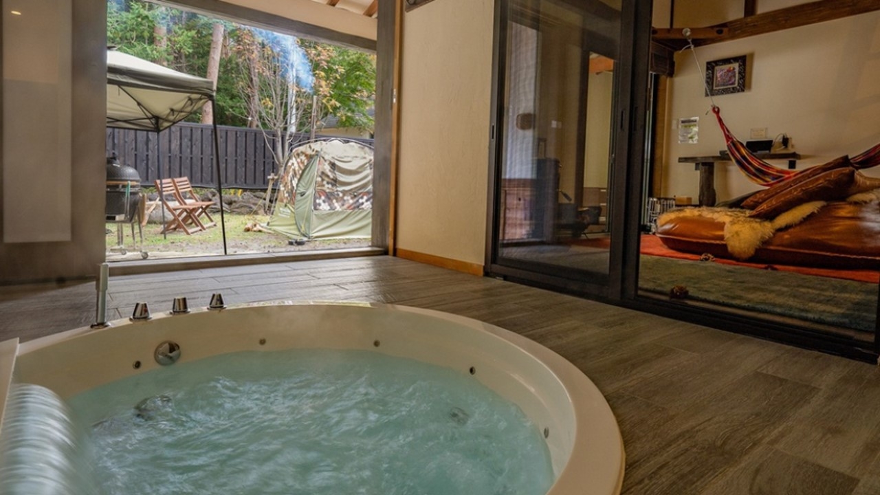 【素泊まり・ドックプラン専用部屋】愛犬と一緒に楽しむ湖畔リゾートへ宿泊