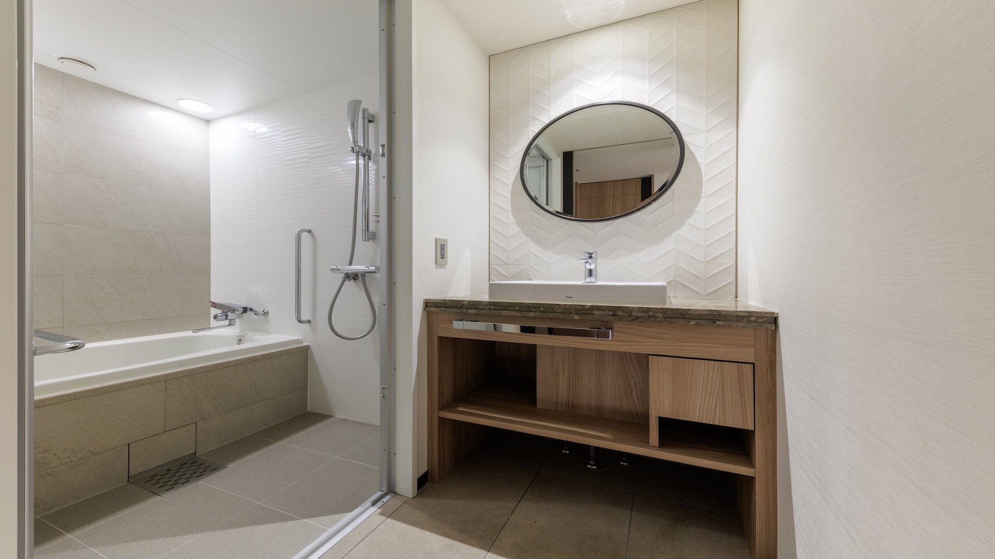 バス・トイレ別