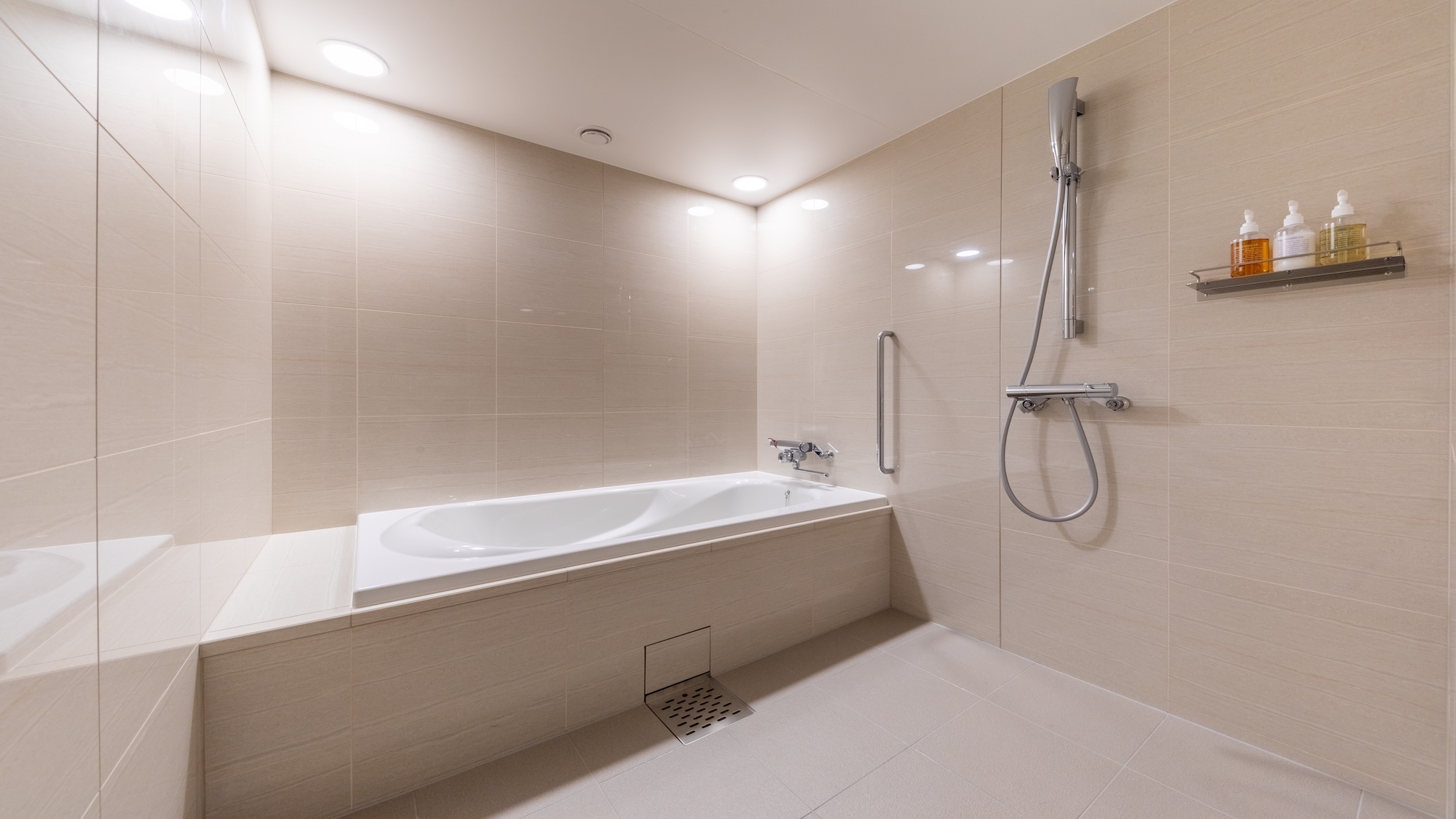 バス・トイレ別