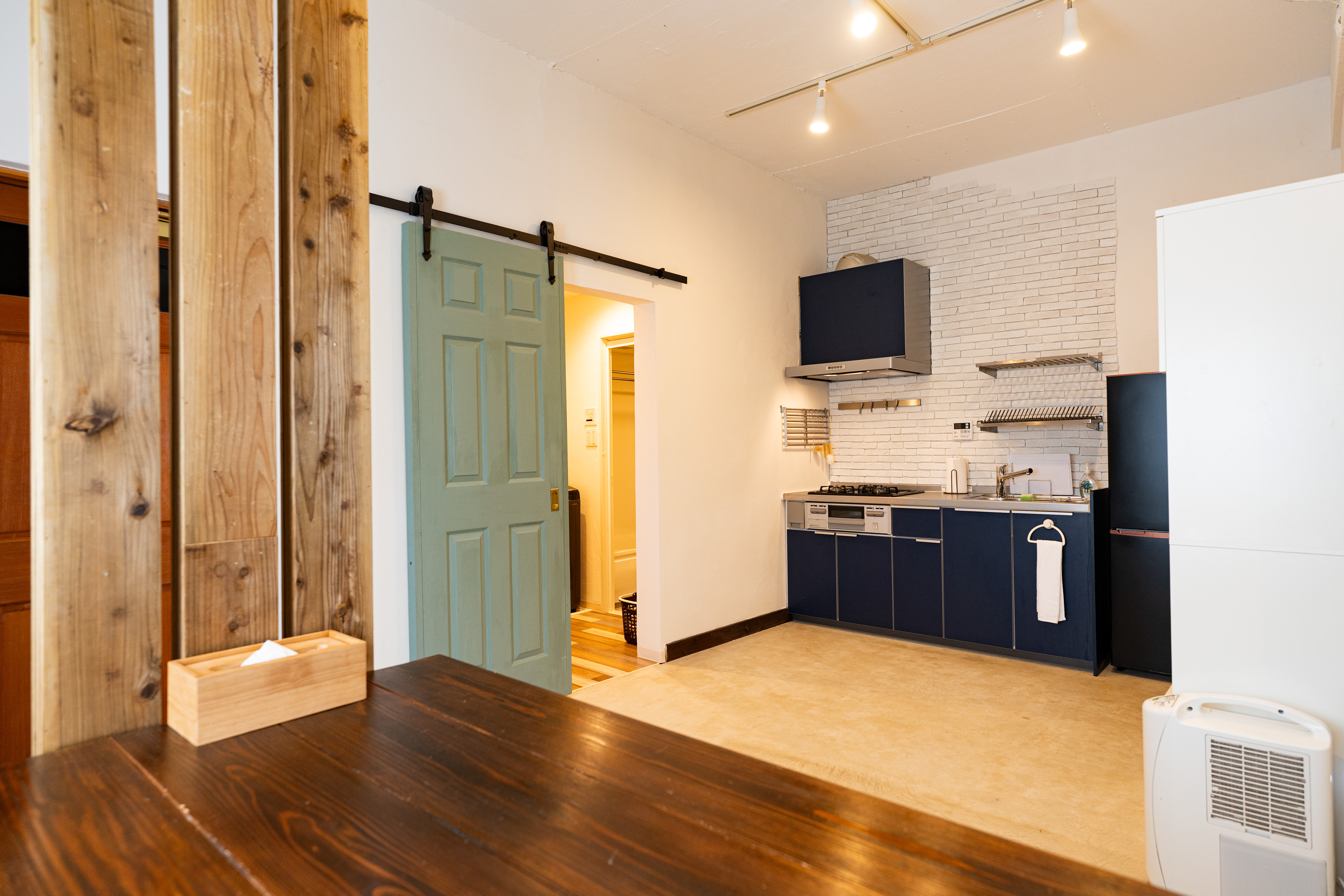 アオショウビン棟　キッチン