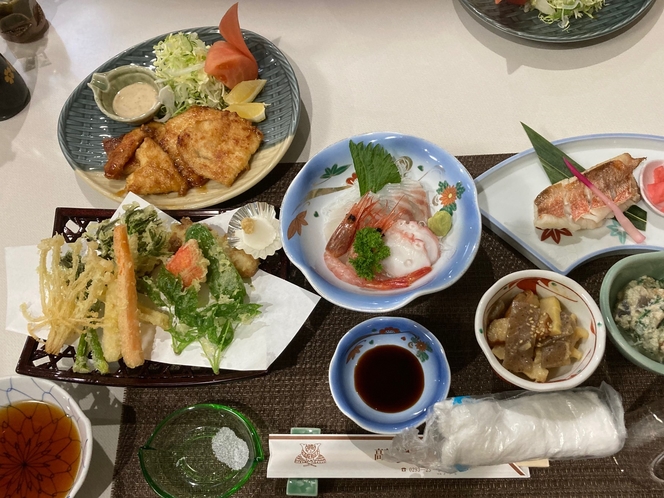 夕食例