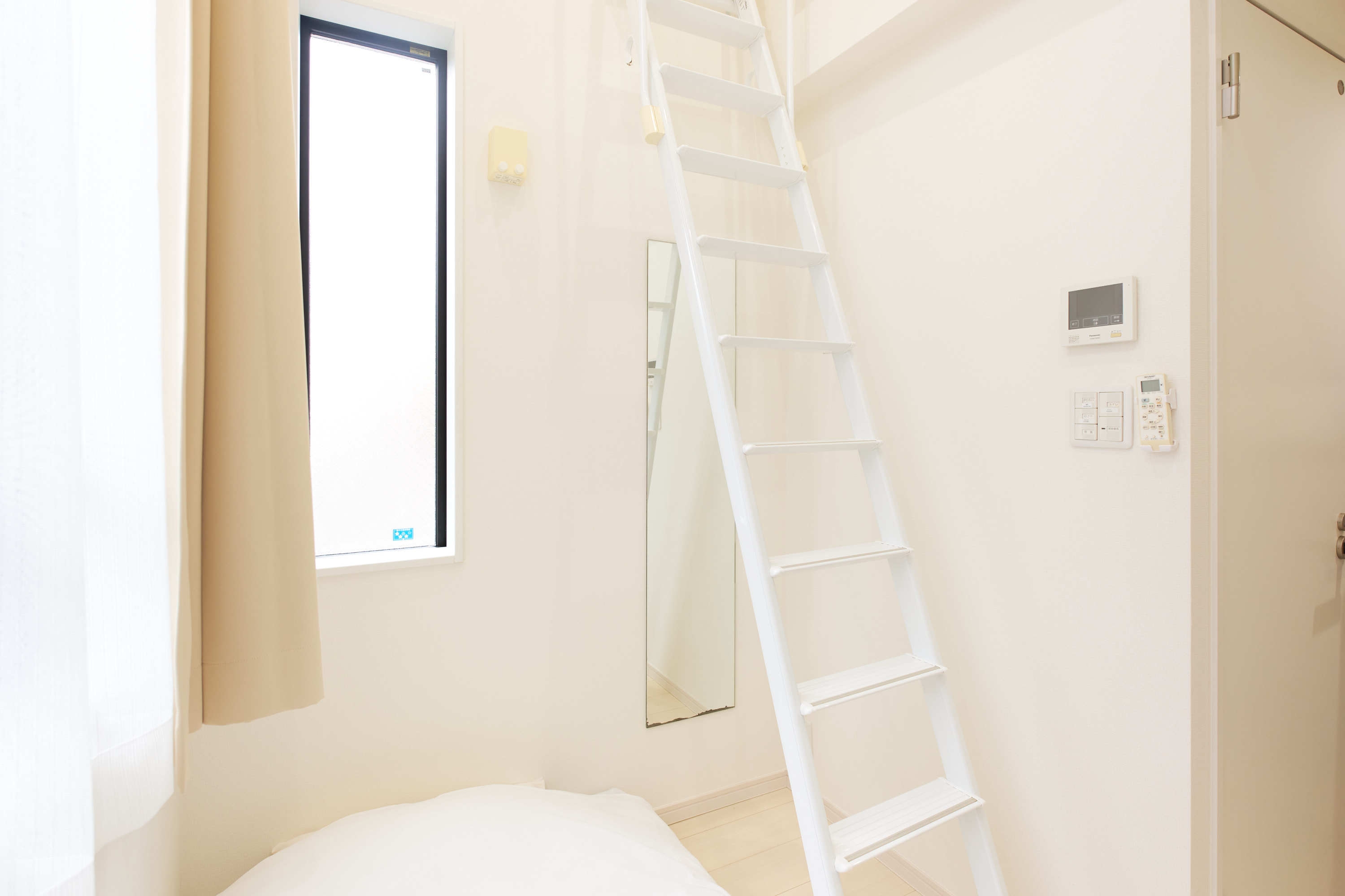 3＊1名収容/大久保駅近/小さめワンルーム//Wi-Fi完備/素泊まり