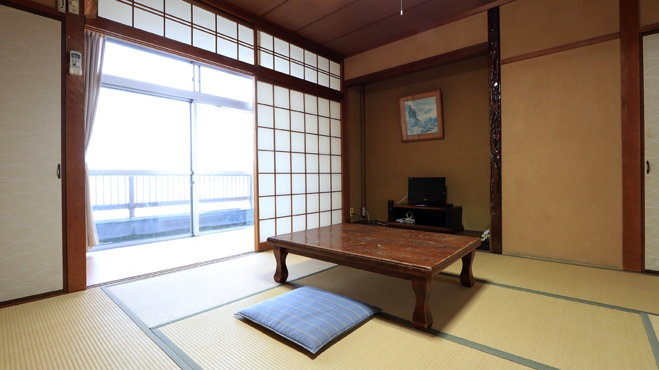 【山側・8畳】ゆったり過ごせる【寛ぎ和室】WiーFi利用可