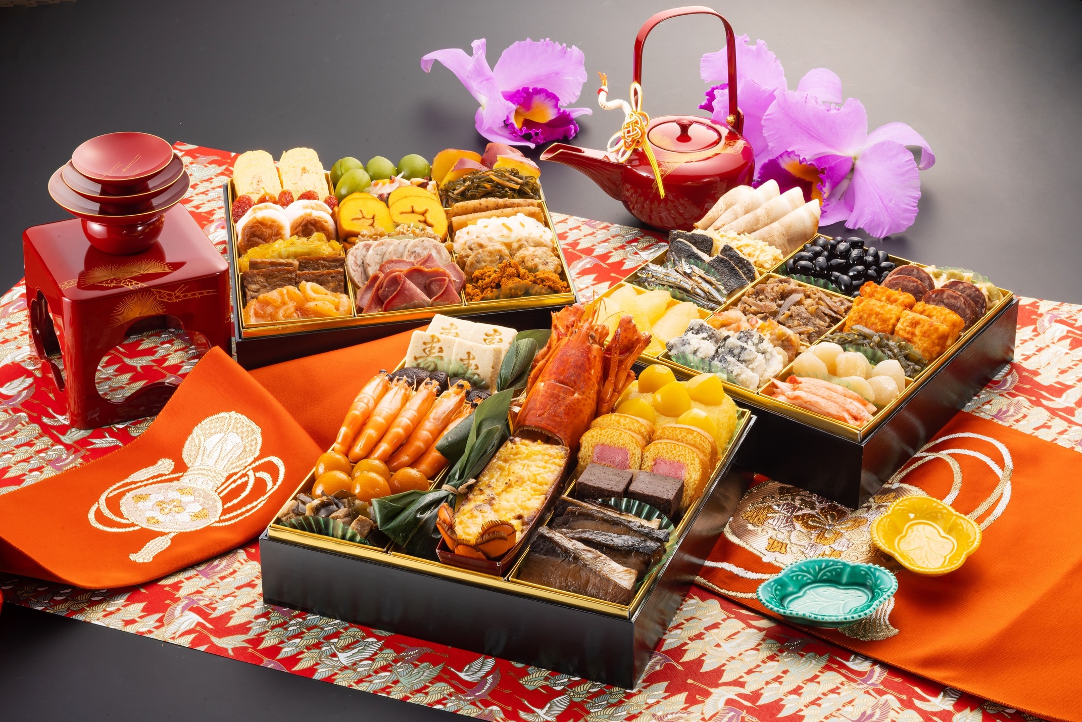 【年末年始／極み】おせち料理＆すき焼き付き！グレードアップ年越し連泊プラン（夕朝付き）