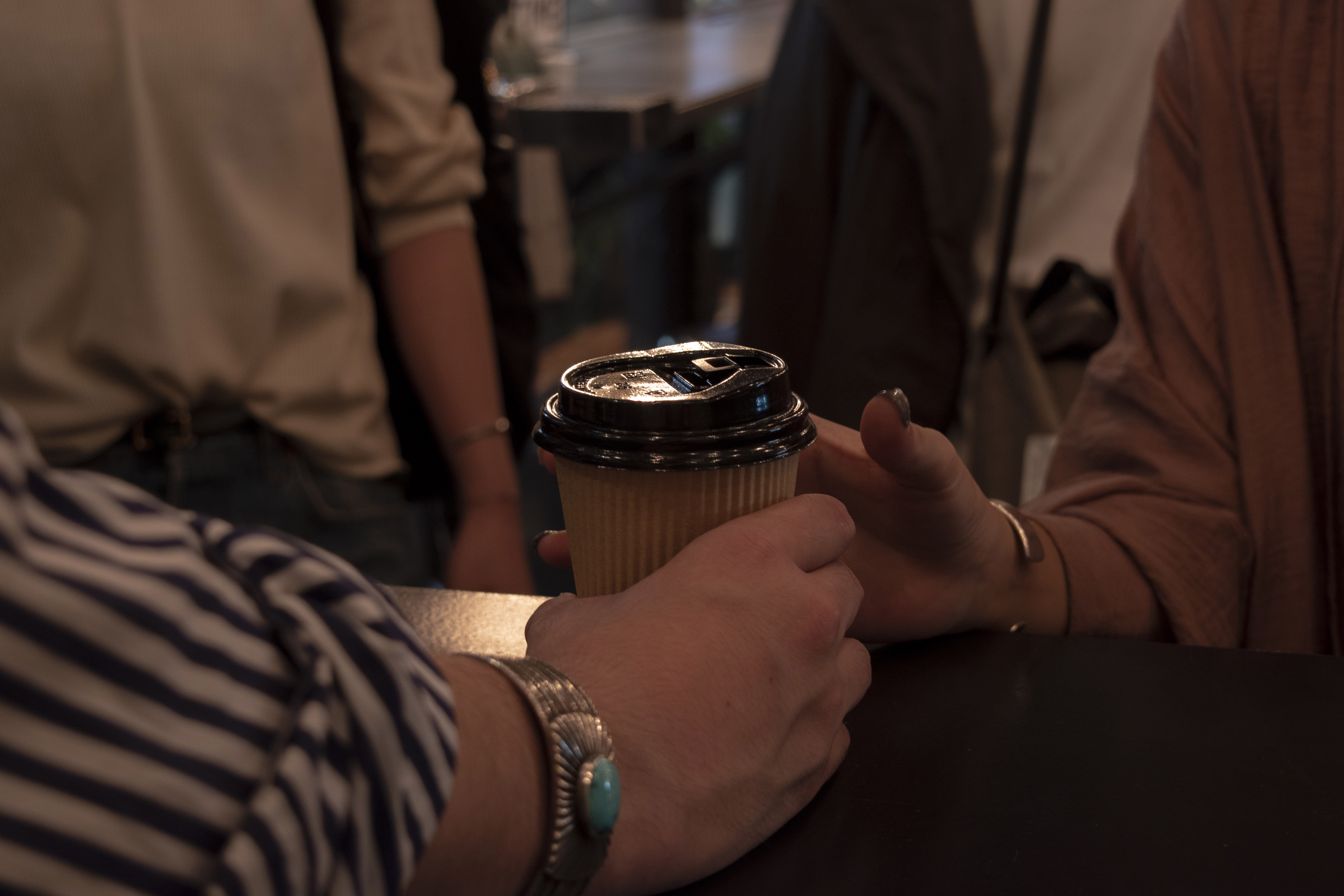 チェックイン時に1Fのカフェで一杯