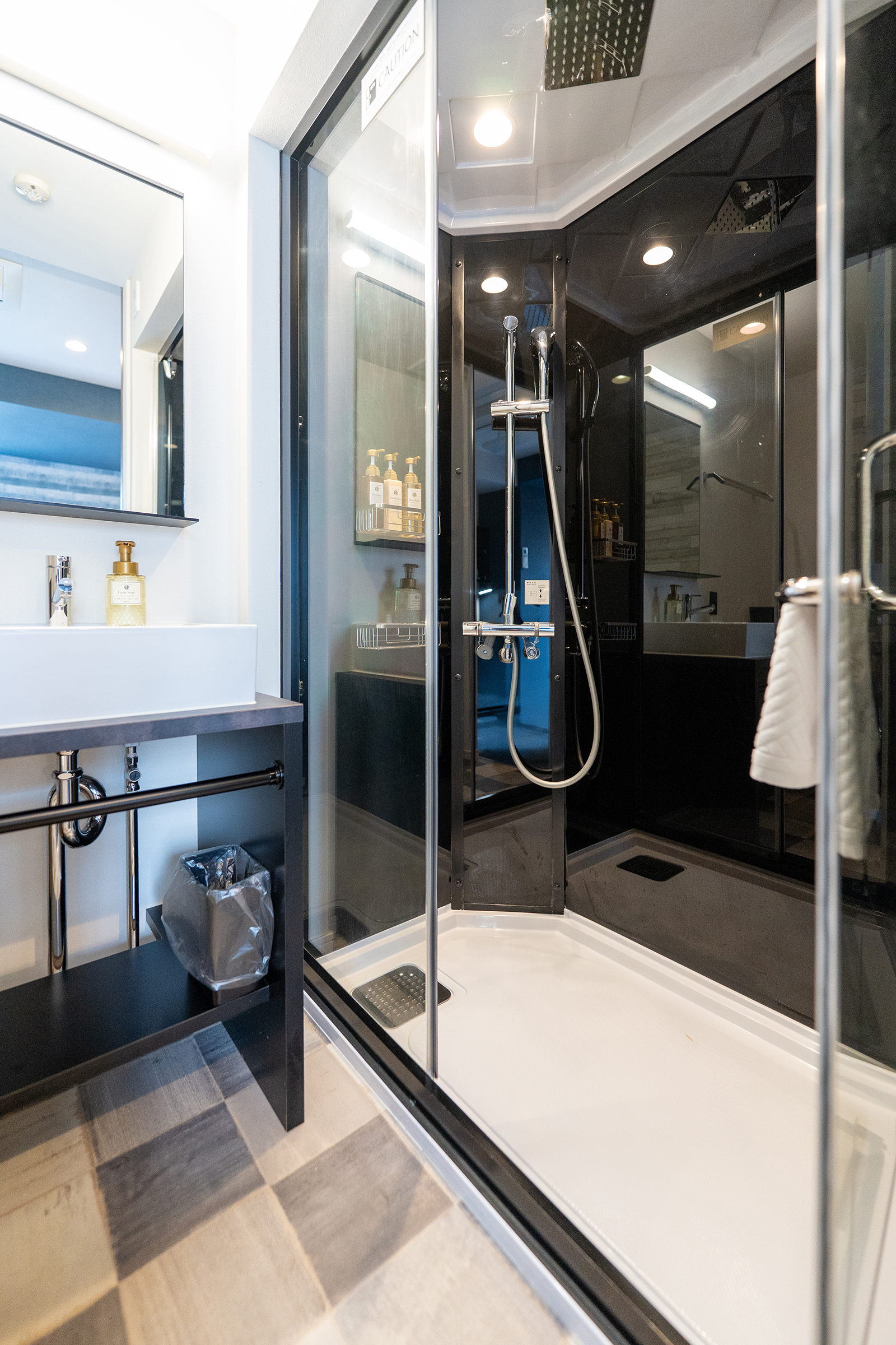 洗面化粧室・シャワーブース