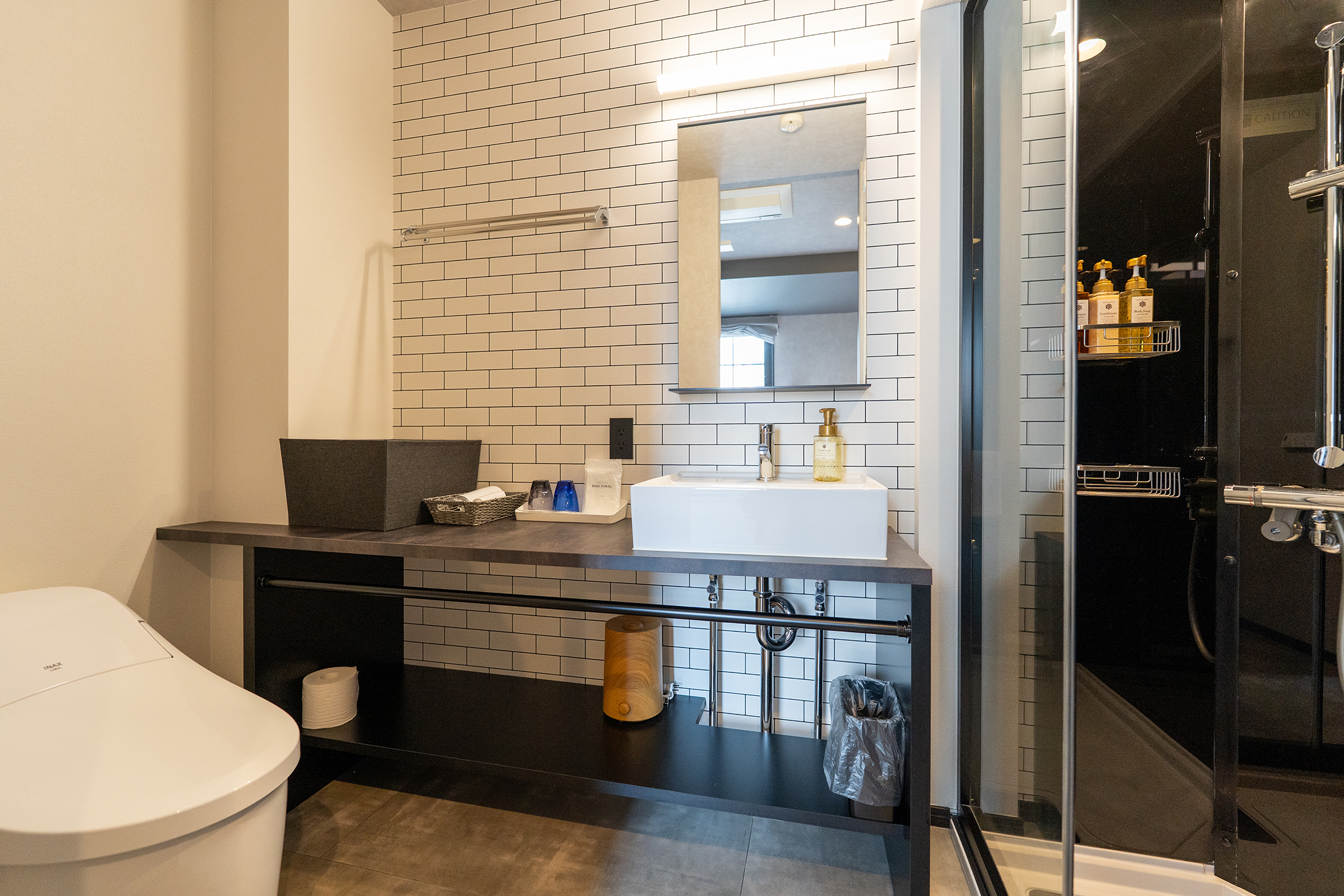 洗面化粧室・シャワーブース(ツイン)