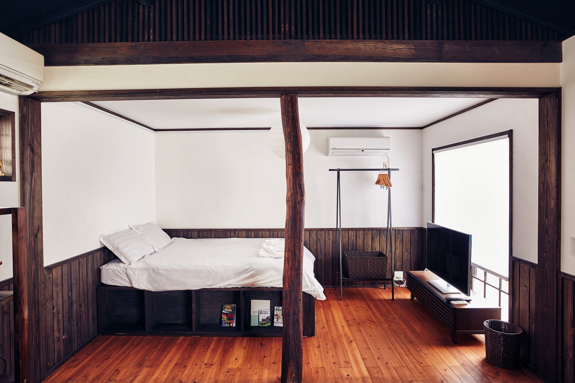 町屋スイート　ベッドルーム