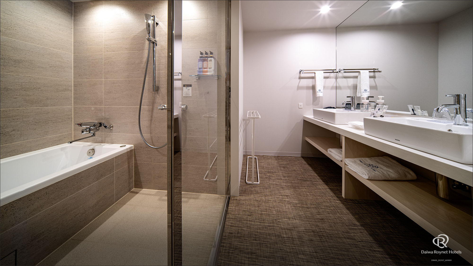 バスルーム(ジュニアスイート)