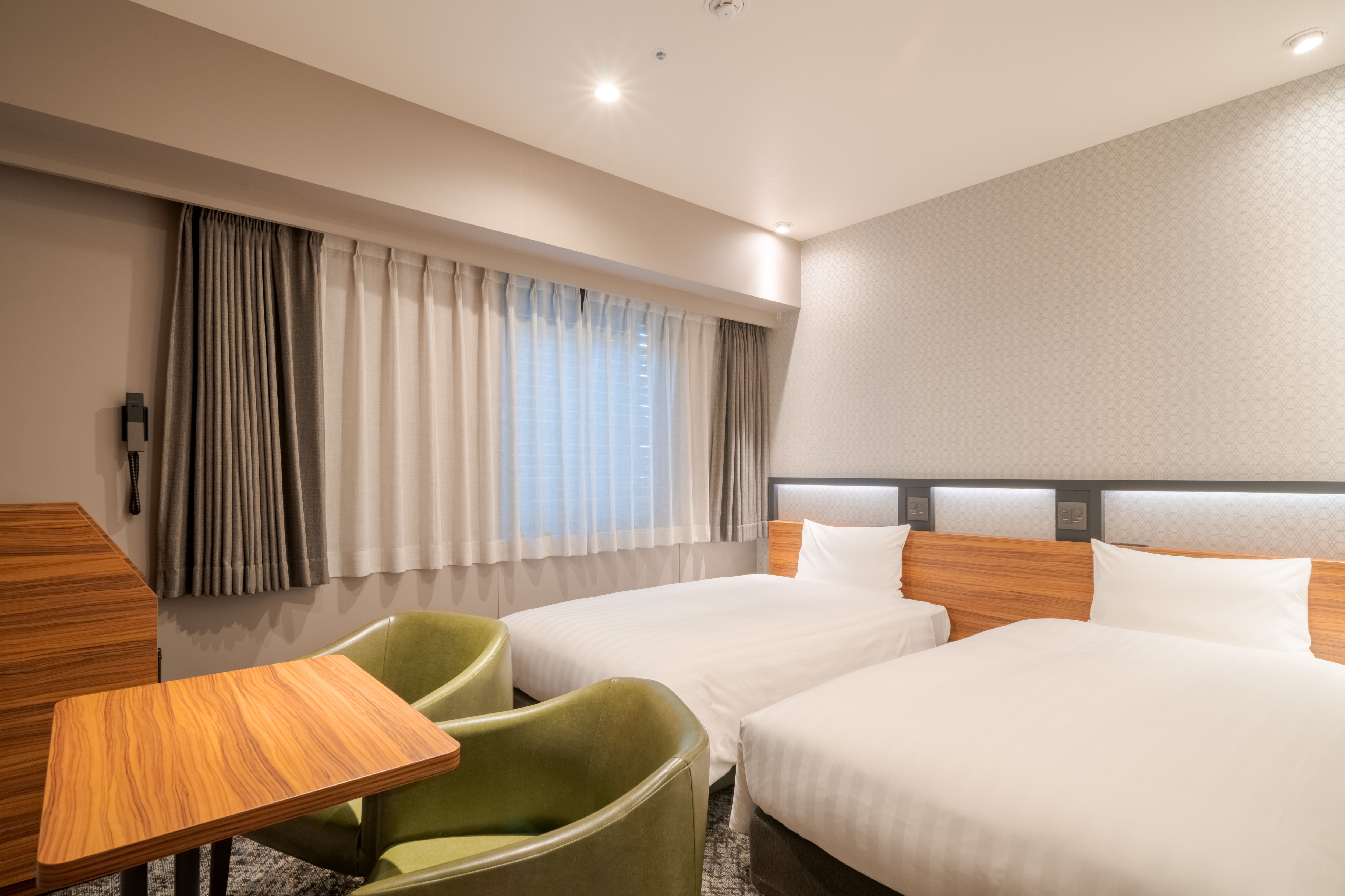 ツイン(21㎡ / 110cmサイズベッド)