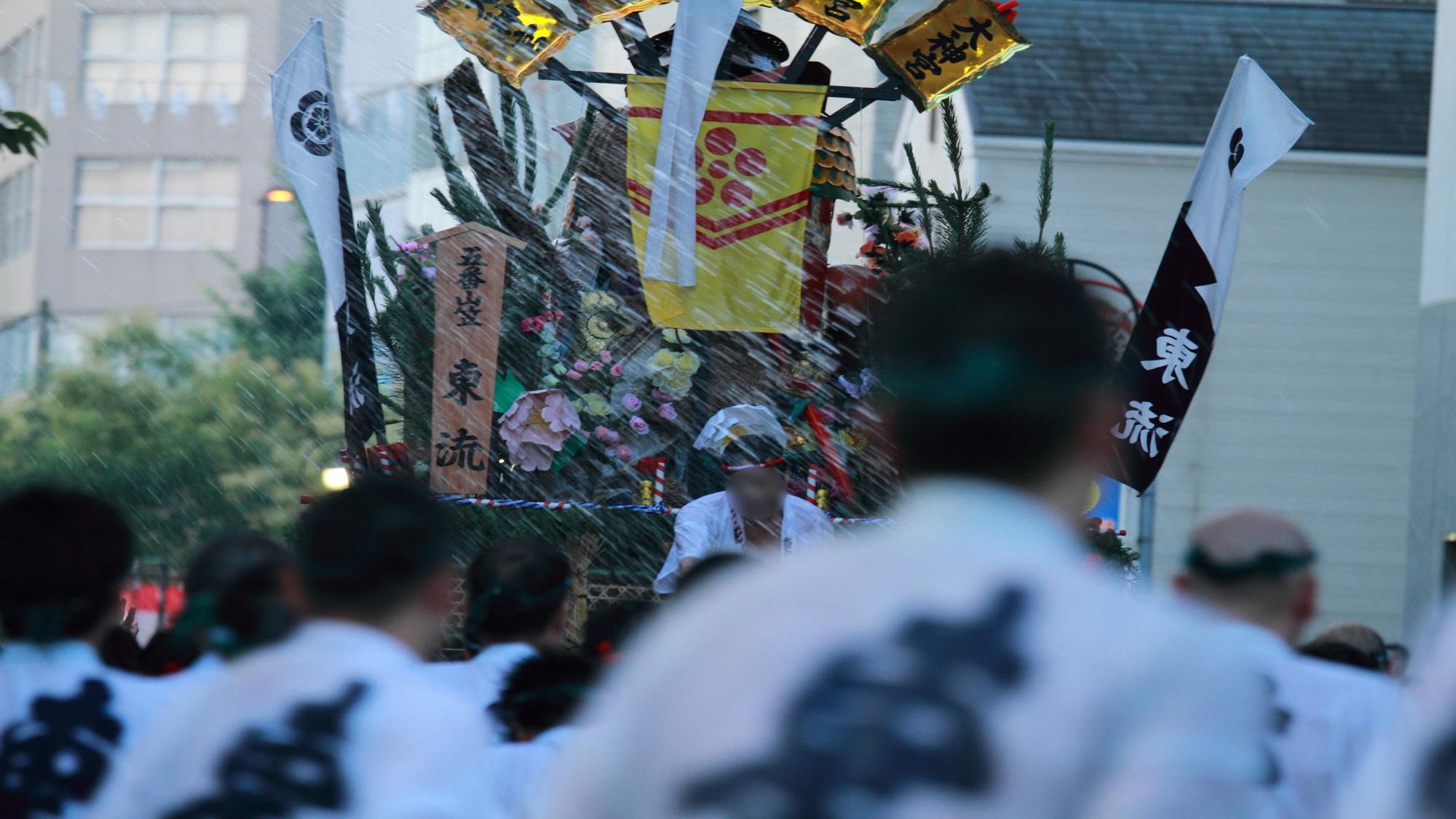博多祇園山笠　毎年7月に開催されるお祭り。櫛田神社までは当ホテルより徒歩2分