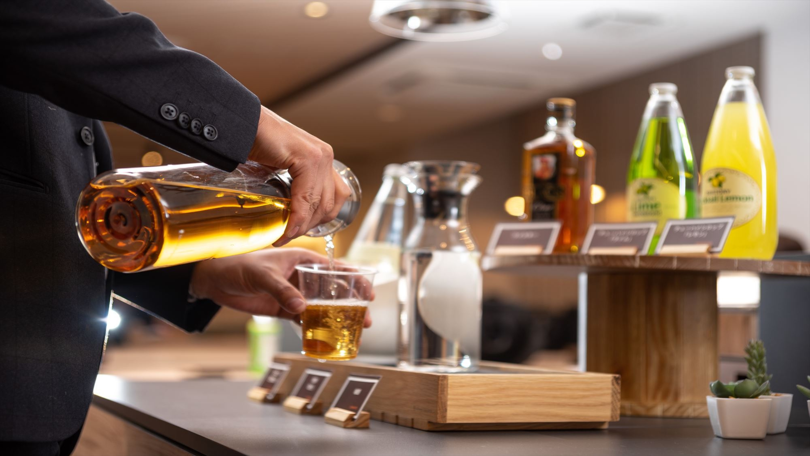アルコール以外にもソフトドリンクをご用意しております