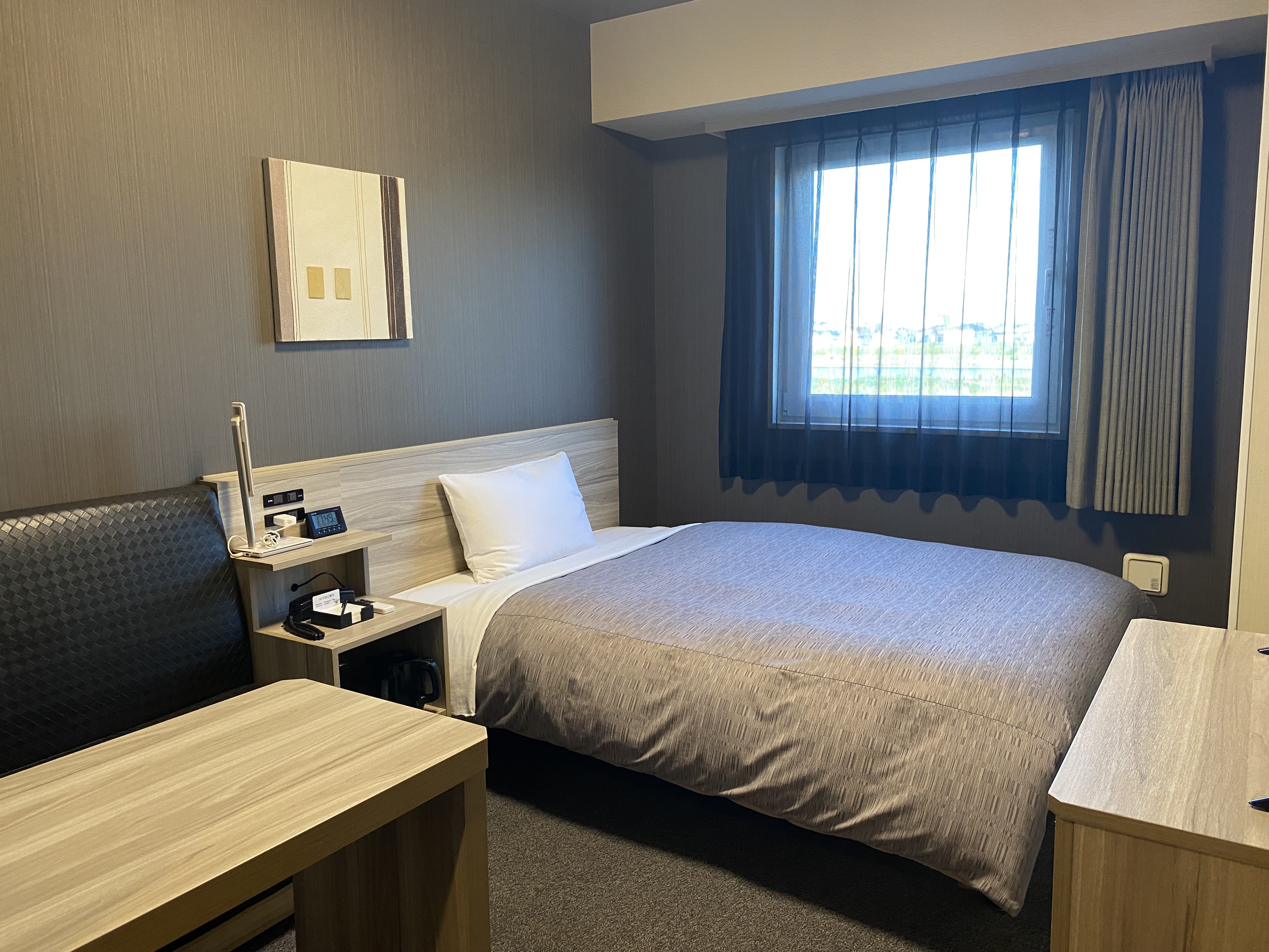 喫煙シングルルーム＿客室